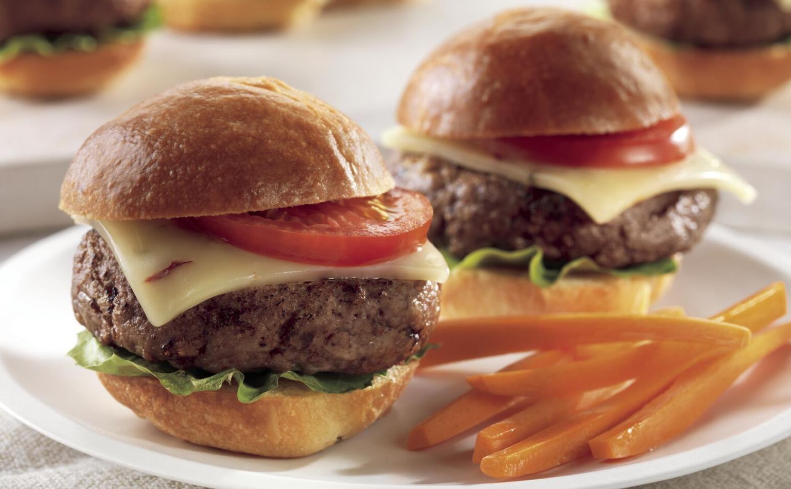 5200.00 Spicy Cheeseburger Sliders.jpg